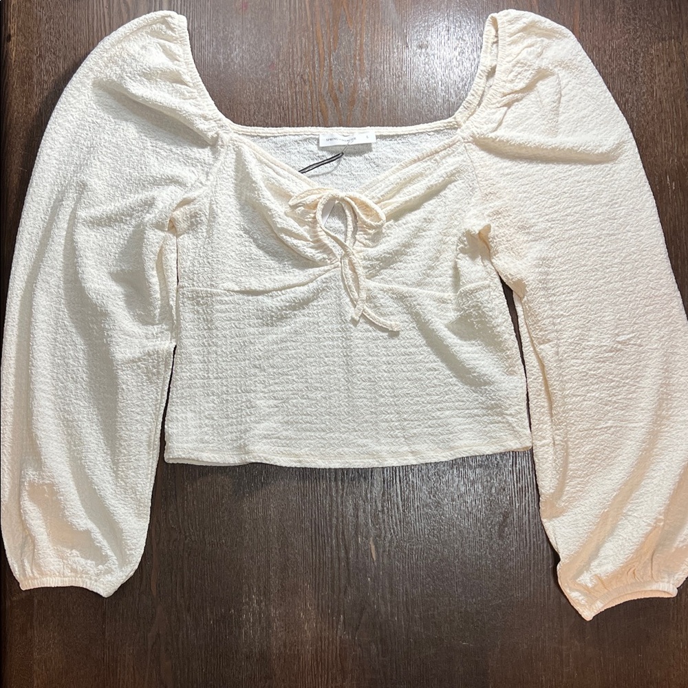Chic Cream Blouse with Puff Sleeves
